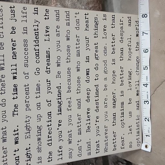 Fear Less Plaque - Picture 4 of 5